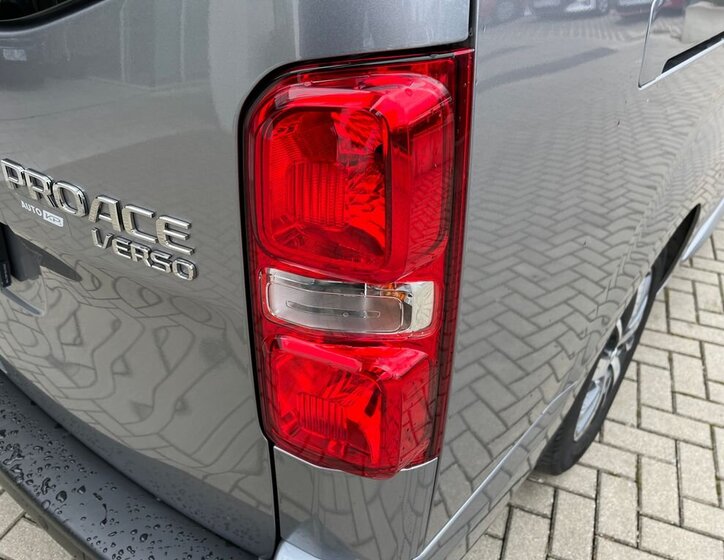 Toyota ProAce Verso 11