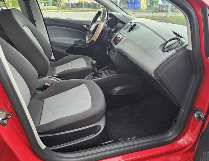 Seat Ibiza 16