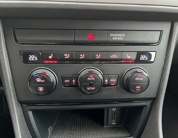 Seat Leon Hatchback 1,2 l 63 kw