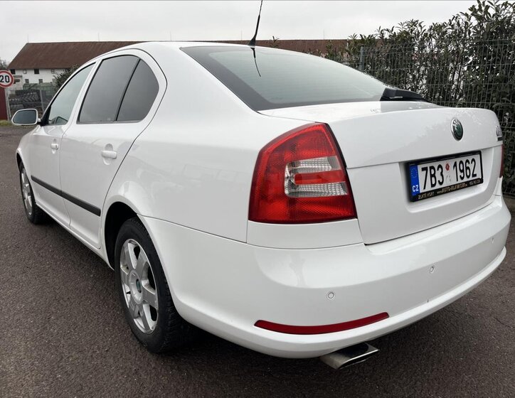 Škoda Octavia Sedan / Limuzína 1,6 l 75 kw