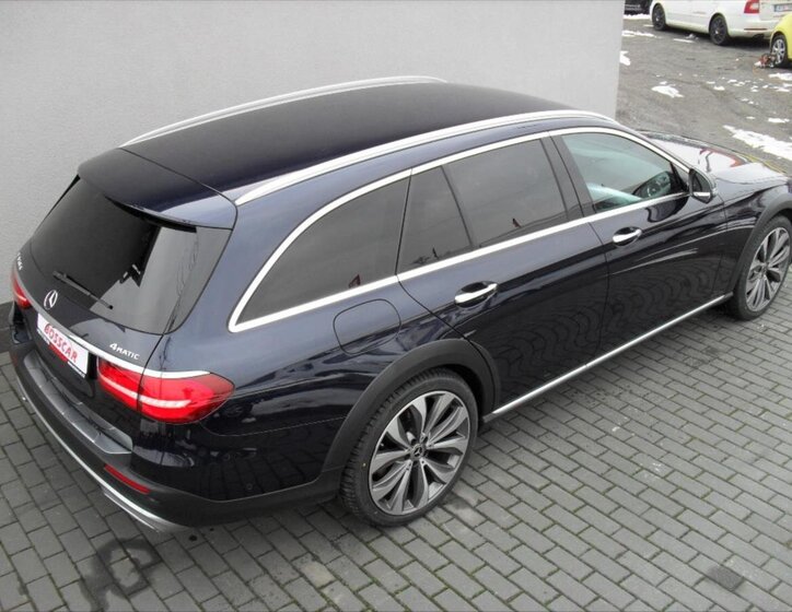 Mercedes-Benz Třídy E Kombi 3,0 l 190 kw