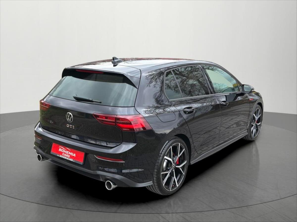 Volkswagen Golf Kombi 2,0 l 180 kw