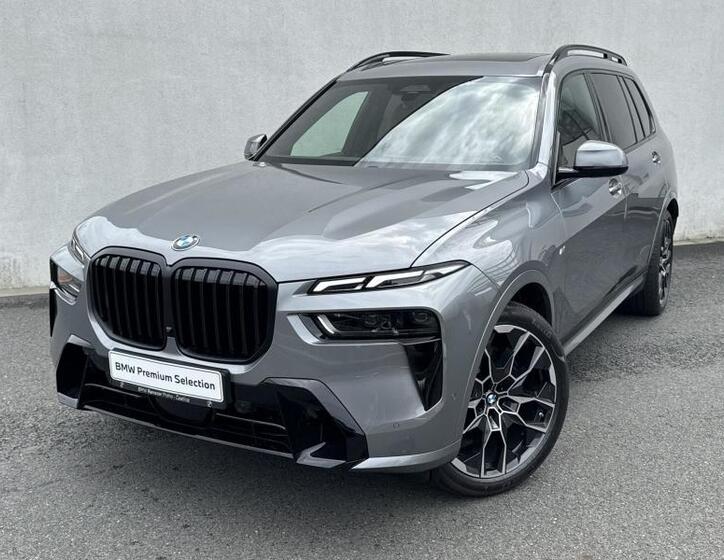 BMW X7 1