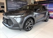 Toyota C-HR SUV 1,8 l 103 kw