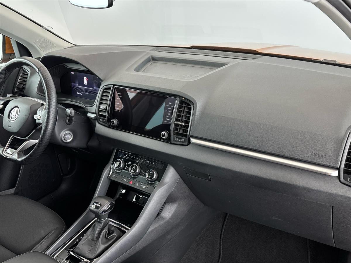 Škoda Karoq SUV / Terénní 1,5 l 110 kw