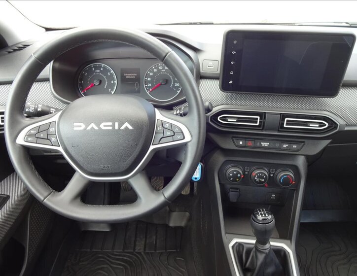 Dacia Sandero Hatchback 999,0 67 kw