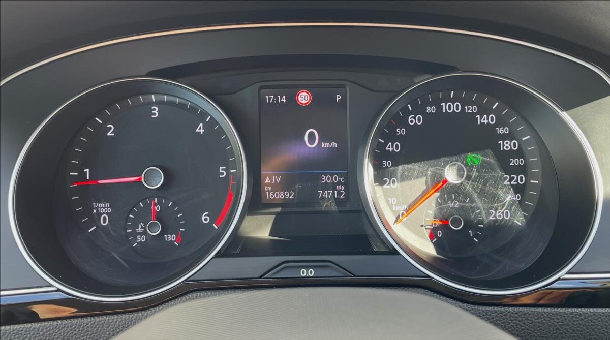 Volkswagen Passat Sedan 2,0 l 147 kw