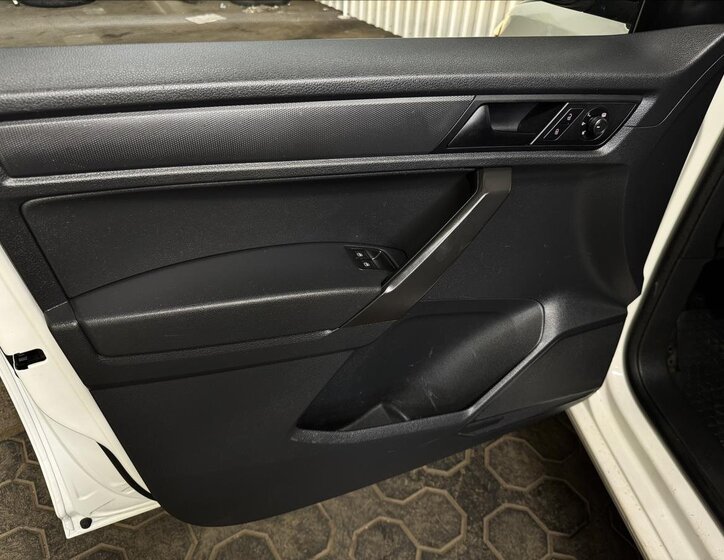 Volkswagen Caddy Ostatní 1,4 l 81 kw