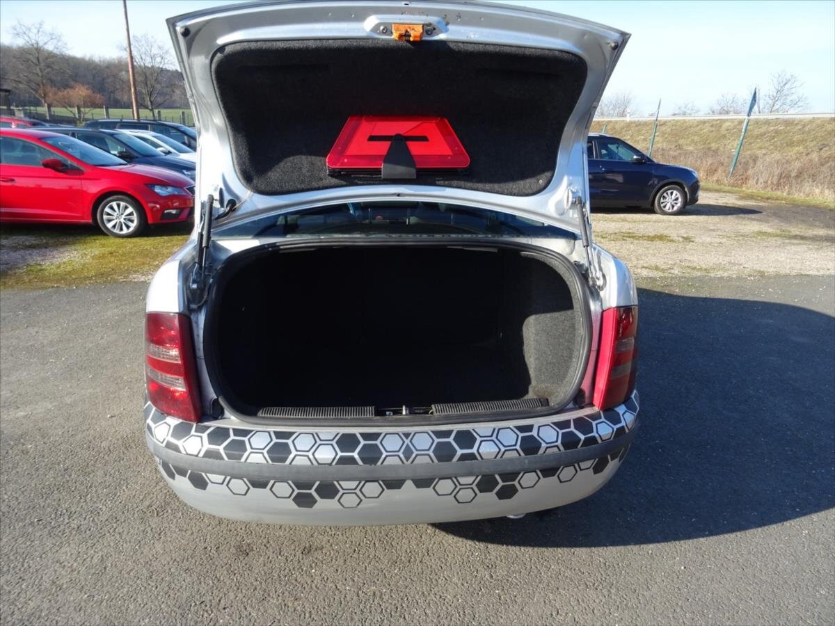 Škoda Fabia Sedan 1,2 l 47 kw