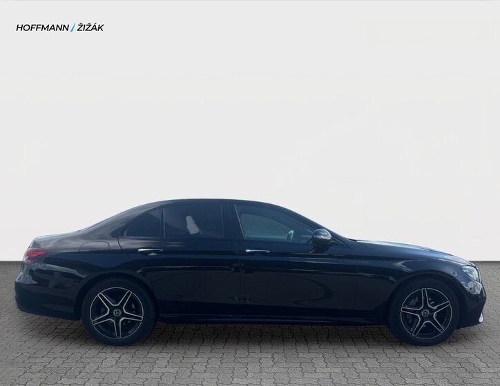 Mercedes-Benz Třídy E Sedan / Limuzína 2,0 l 143 kw