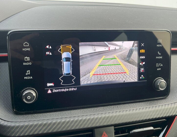 Škoda Scala Hatchback 1,0 l 85 kw