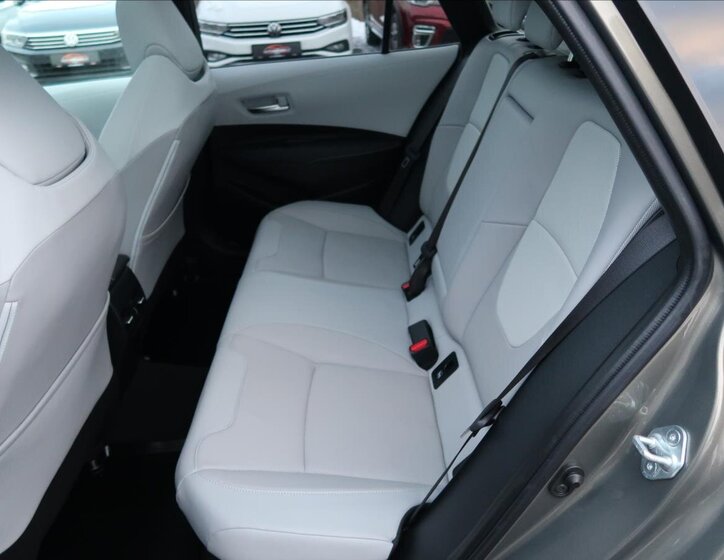 Toyota Corolla Kombi 2,0 l 132 kw