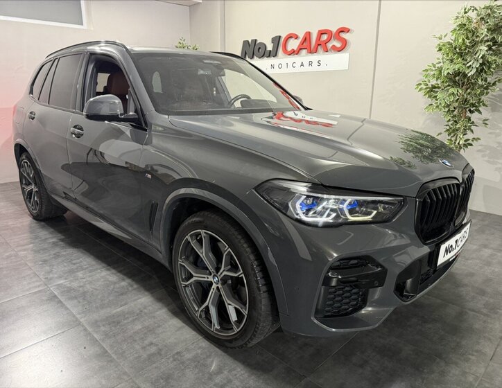BMW X5 SUV 3,0 l 245 kw