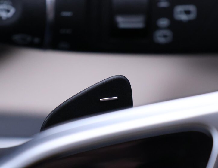 Mercedes-Benz Třídy C 27