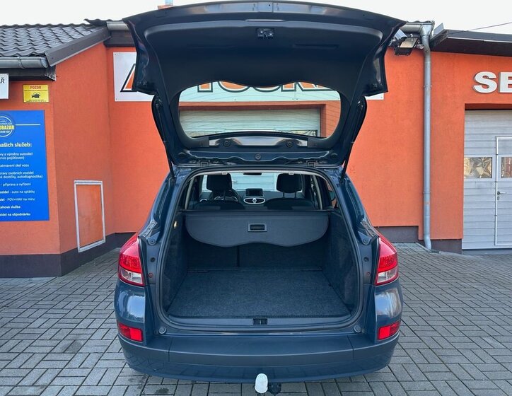 Renault Clio Kombi 1,1 l 76 kw