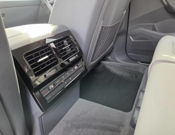 Volkswagen Touareg SUV 3,0 l 210 kw