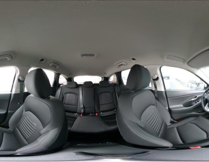 Hyundai i30 Kombi 1,6 l 110 kw