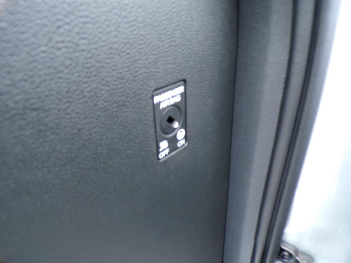 Volkswagen Passat Kombi 1,6 l 88 kw