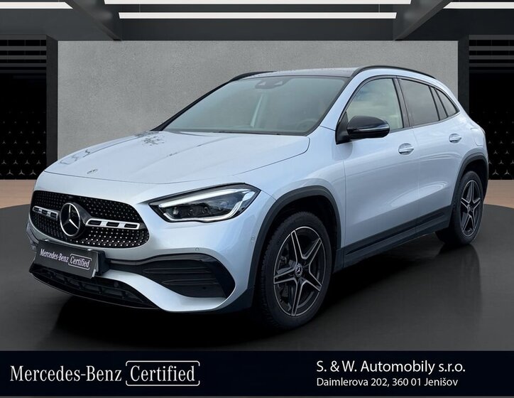 Mercedes-Benz GLA SUV / Terénní 1,3 l 160 kw