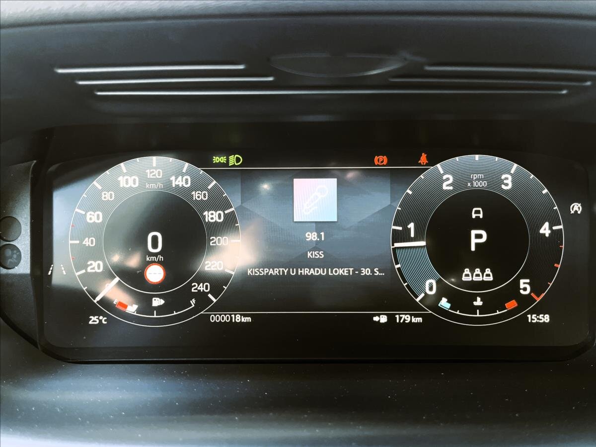 Land Rover Discovery Sport SUV / Terénní 2,0 l 120 kw