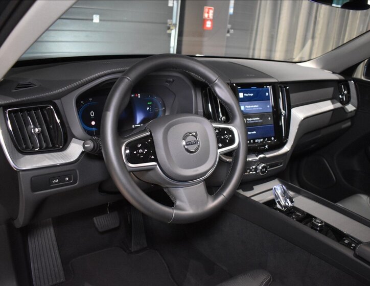 Volvo XC60 Kombi 2,0 l 186 kw