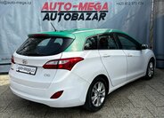 Hyundai i30 Kombi 1,6 l 81 kw