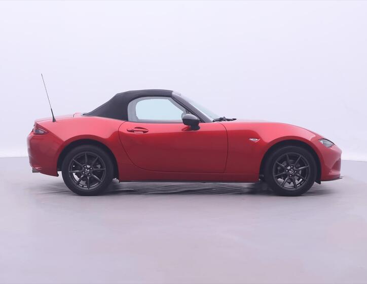 Mazda MX-5 8