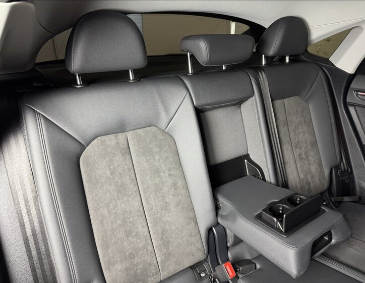 Audi Q3 SUV 2,0 l 140 kw