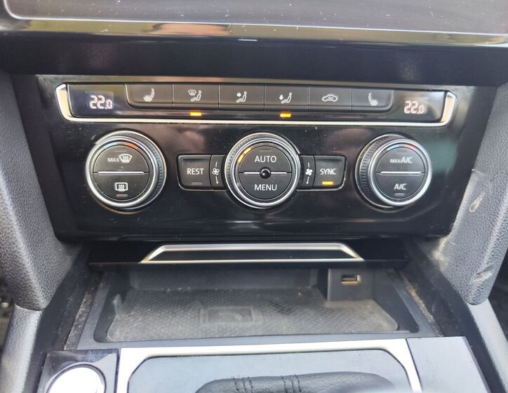 Volkswagen Passat Kombi 2,0 l 110 kw