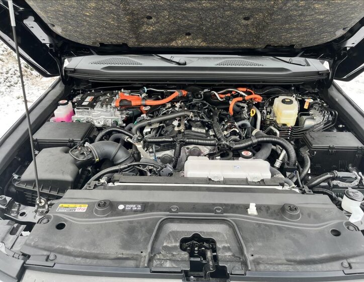 Toyota Land Cruiser Ostatní 2,4 l 243 kw