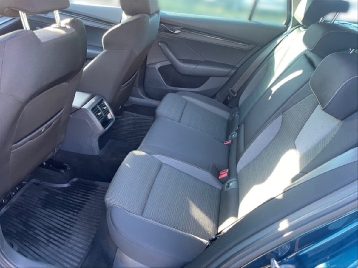 Škoda Octavia Kombi 1,5 l 110 kw