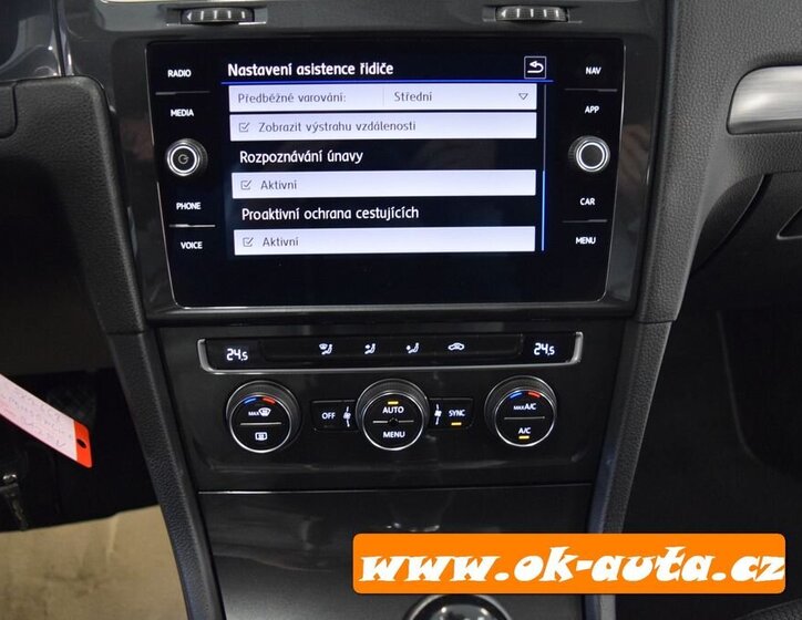 Volkswagen Golf Kombi 1,6 l 85 kw