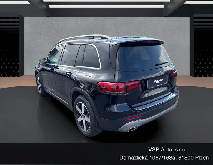 Mercedes-Benz GLB SUV / Terénní 1,3 l 100 kw