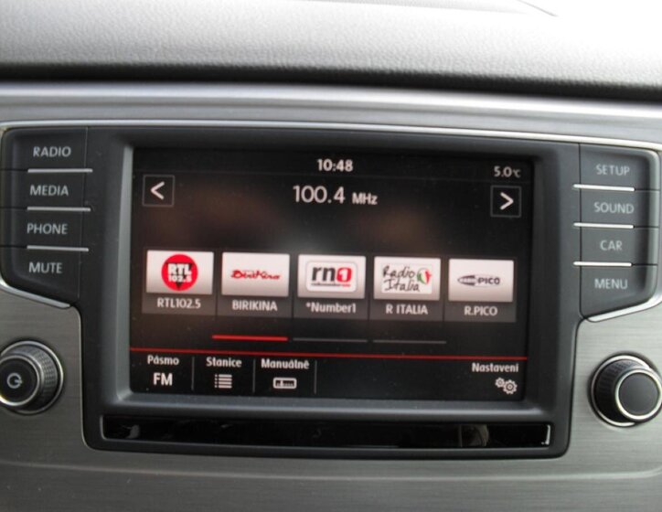 Volkswagen Golf Sportsvan VAN / Minibus 1,6 l 66 kw