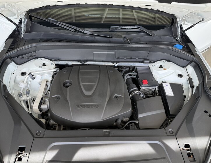 Volvo XC90 Ostatní 2,0 l 173 kw