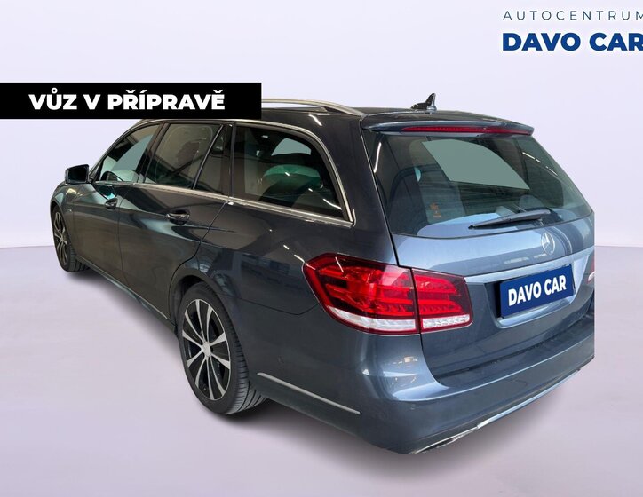 Mercedes-Benz Třídy E Kombi 2,1 l 100 kw