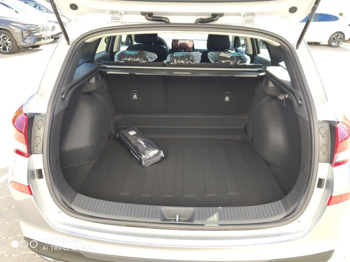 Hyundai i30 Kombi 1,6 l 110 kw