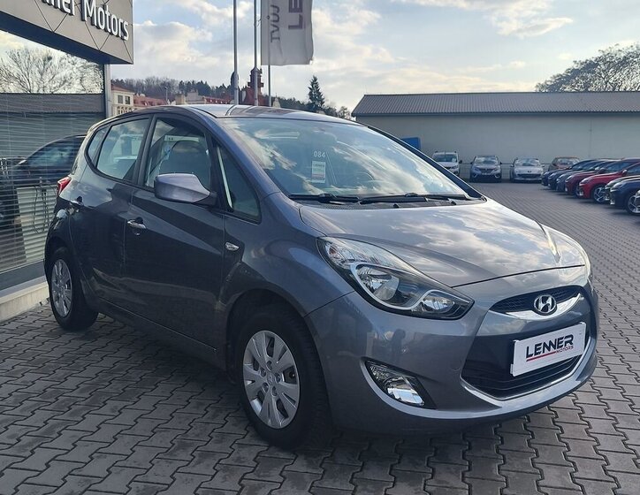 Hyundai ix20 MPV 1,4 l 66 kw