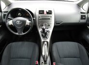 Toyota Auris Hatchback 1,4 l 66 kw
