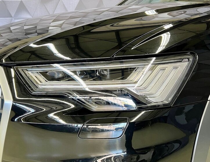 Audi A6 Allroad Kombi 3,0 l 210 kw