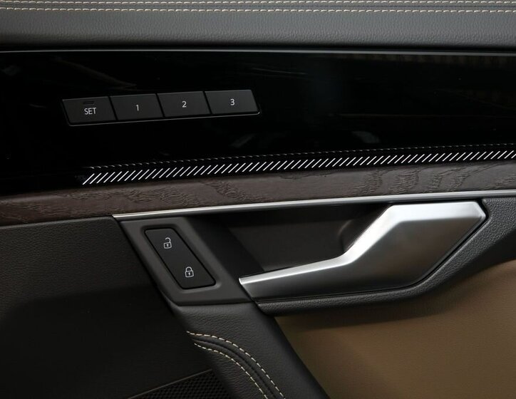 Volkswagen Touareg SUV 3,0 l 210 kw