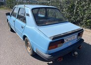 Škoda 105 Sedan 1,0 l 33 kw