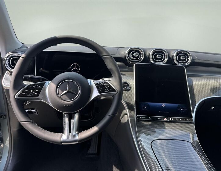 Mercedes-Benz GLC 10