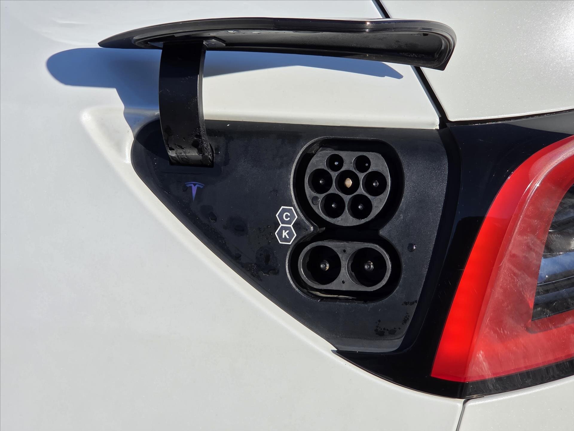 Tesla Model Y SUV 0,0 378 kw