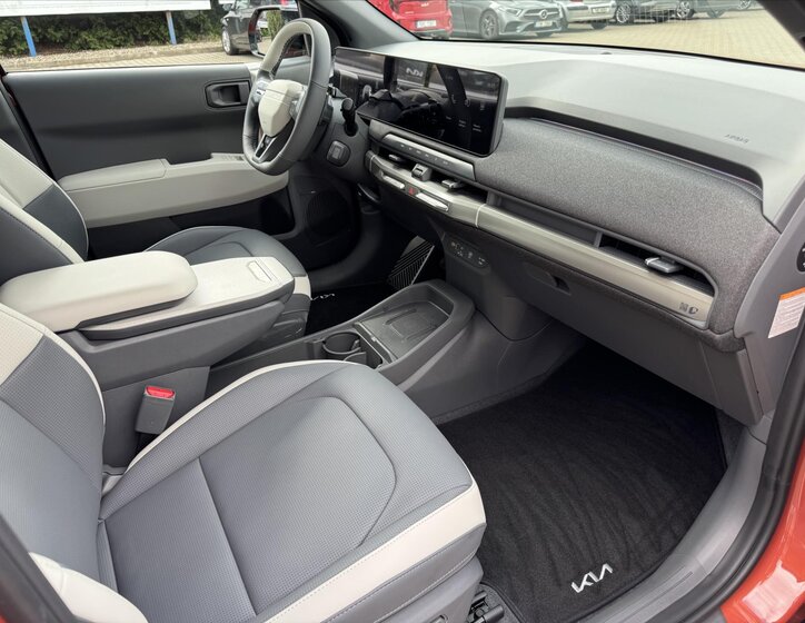 KIA EV3 CUV / Crossover 0,0 150 kw