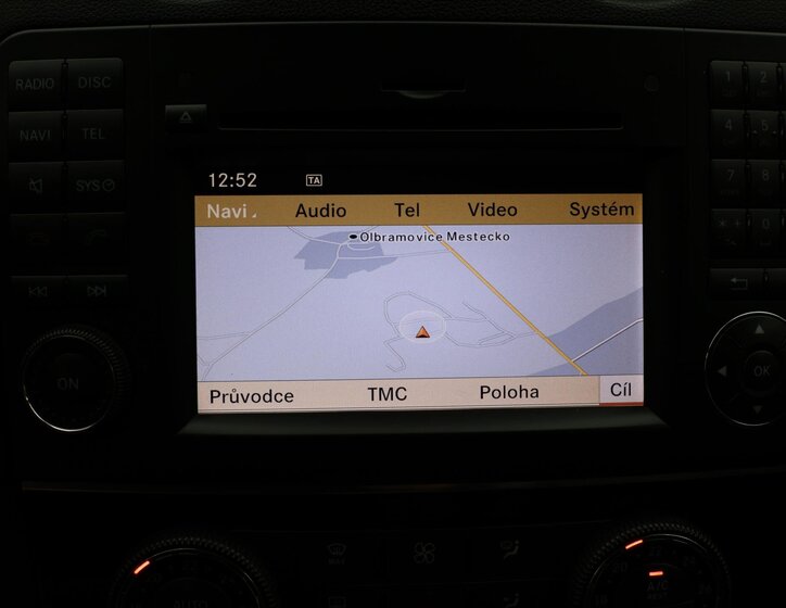 Mercedes-Benz Třídy M 28