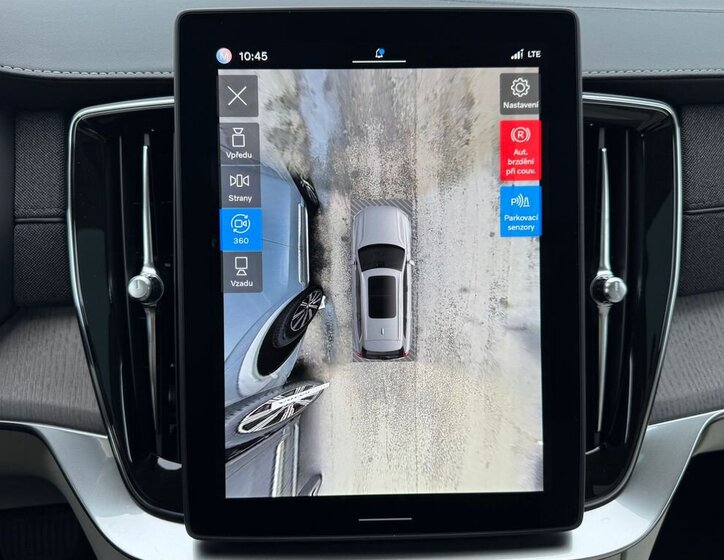 Volvo XC90 SUV / Terénní 2,0 l 184 kw