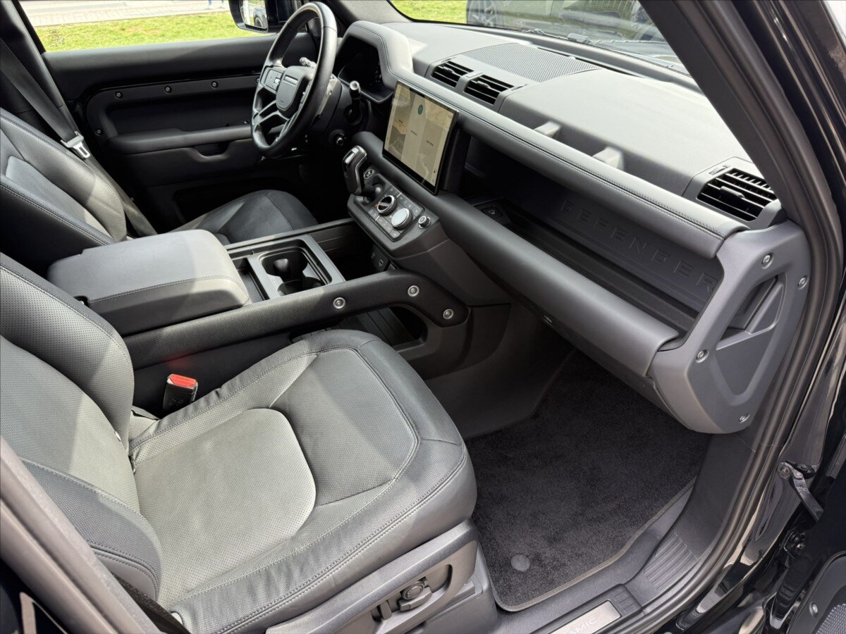 Land Rover Defender SUV / Terénní 3,0 l 221 kw