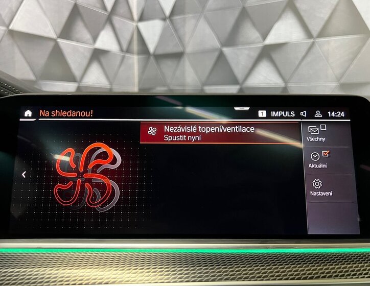 BMW X5 SUV / Terénní 4,4 l 457 kw