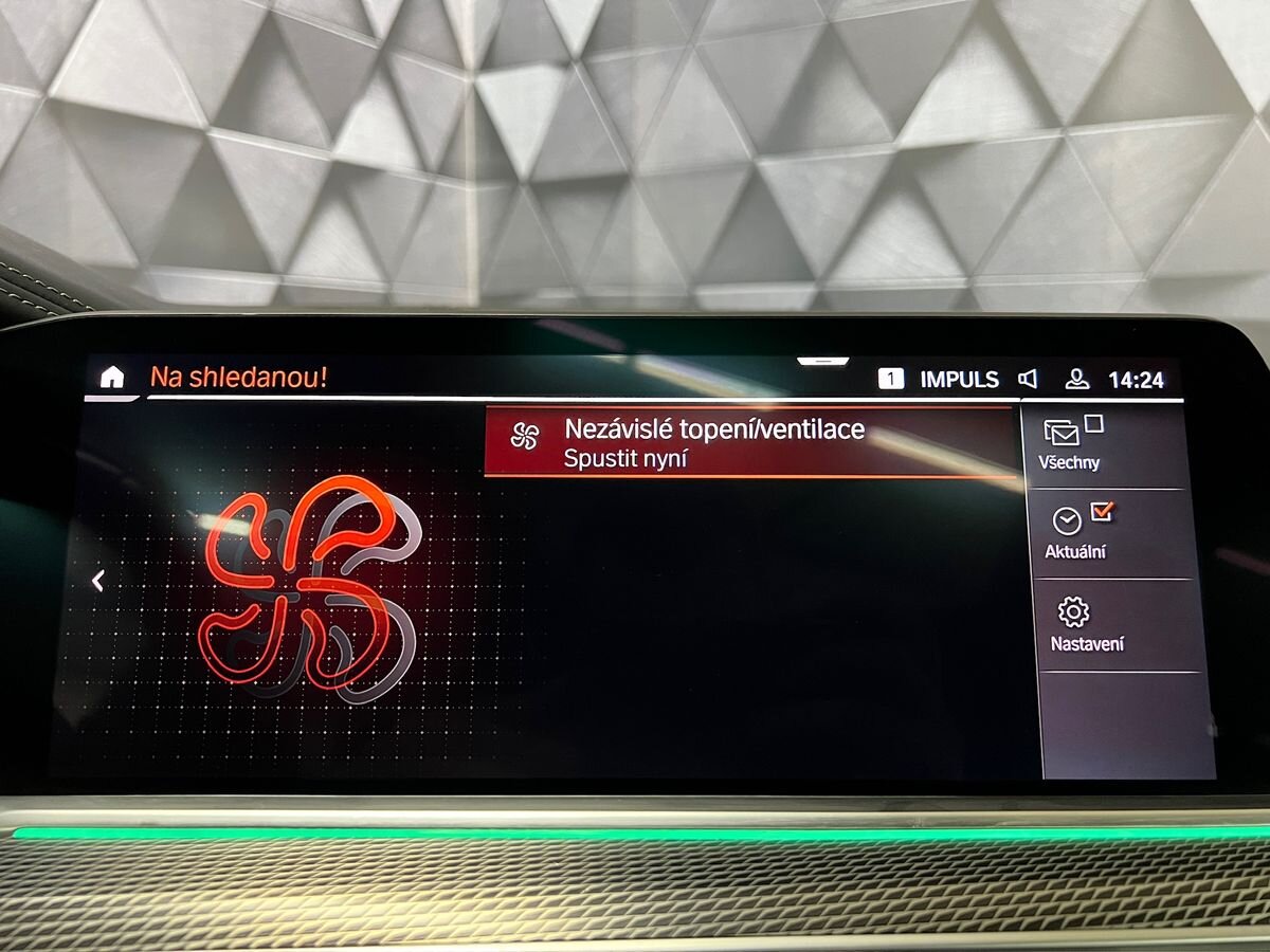 BMW X5 SUV / Terénní 4,4 l 457 kw